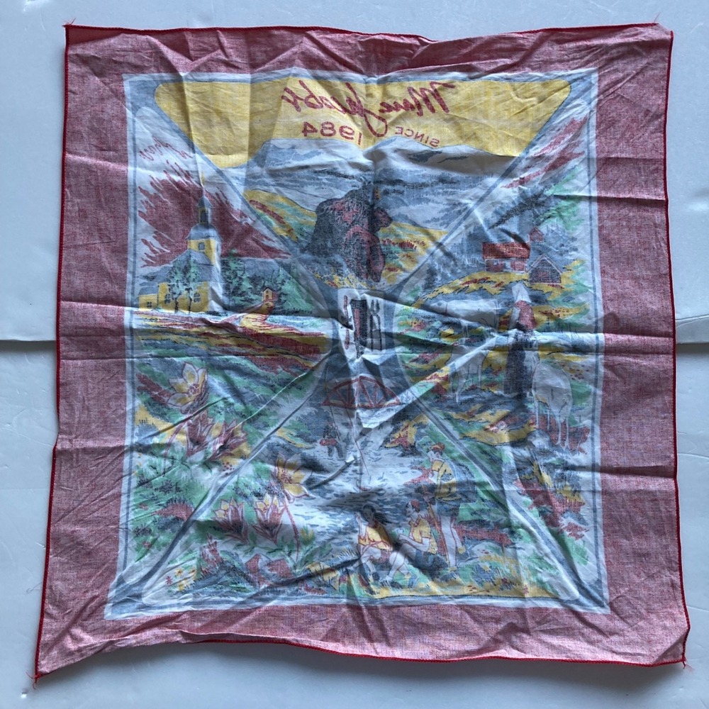 Mark Jacobs women's printed square bandana scarf preowned - Picture 4 of 4
